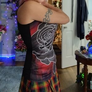 NWOT 3D rose print top